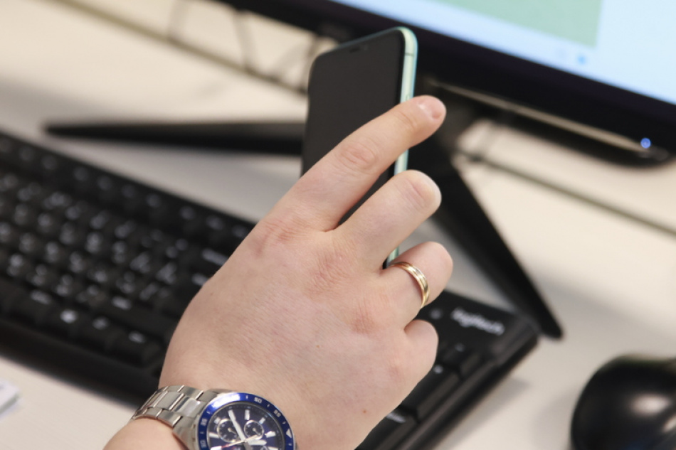 В Петербурге задержали пособника зарубежных телефонных аферистов обманывавших россиян